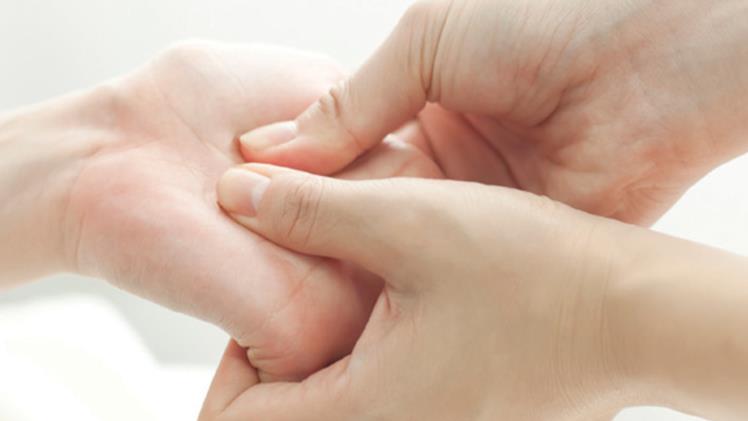 Hand And Wrist Pain Relief With Massage Therapy For Carpal Tunnel Syndrome
