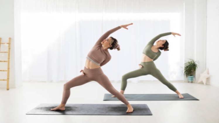 Wie man Fett verbrennt und Muskeln aufbaut: Der ultimative Guide