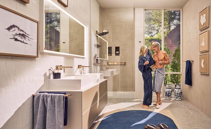 Should Towels Match the Room Decor?