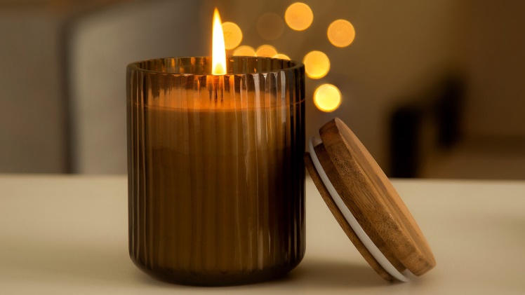 Transforming Your Home with the Magic of Glass Candle Jars