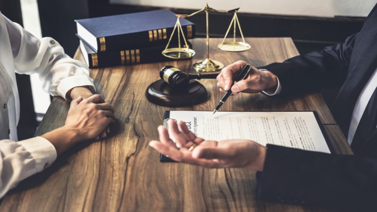 Hiring a DUI Lawyer in Toronto: Ensuring Effective Legal Representation