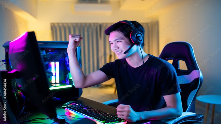 King of Online Game that looks like traditional Review