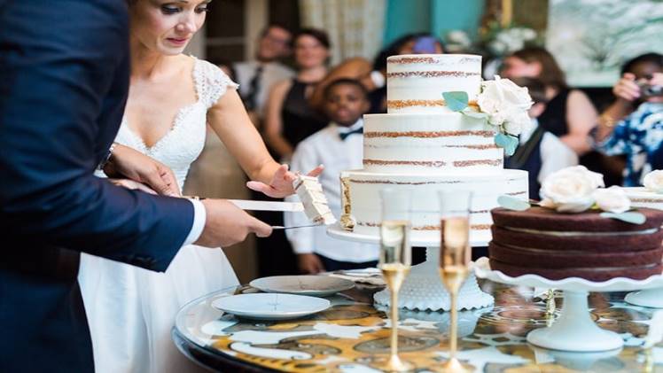 Custom Birthday Cakes by Expert Pastry Chefs at a Popular Cafeteria in Glendale