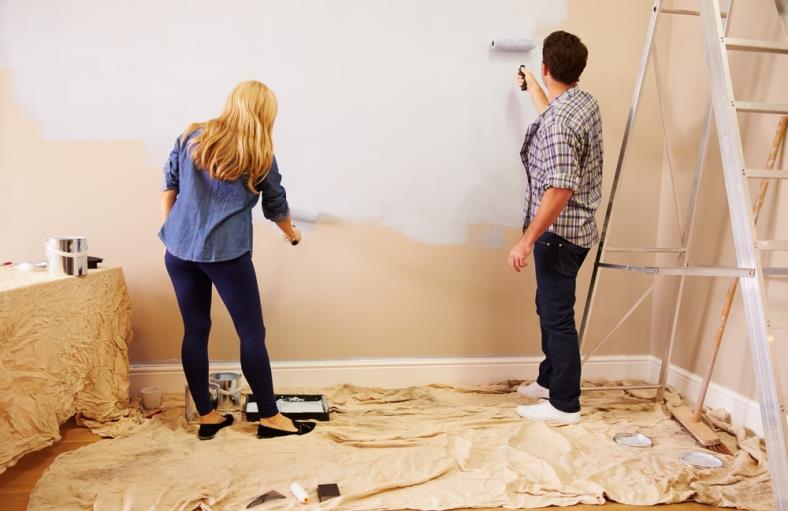 Beyond Walls: Painting Strategies for Revitalizing Furniture and Décor